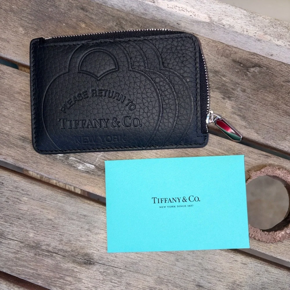 Tiffany & Co. Black Textured Card Holder - Picture 1 of 6